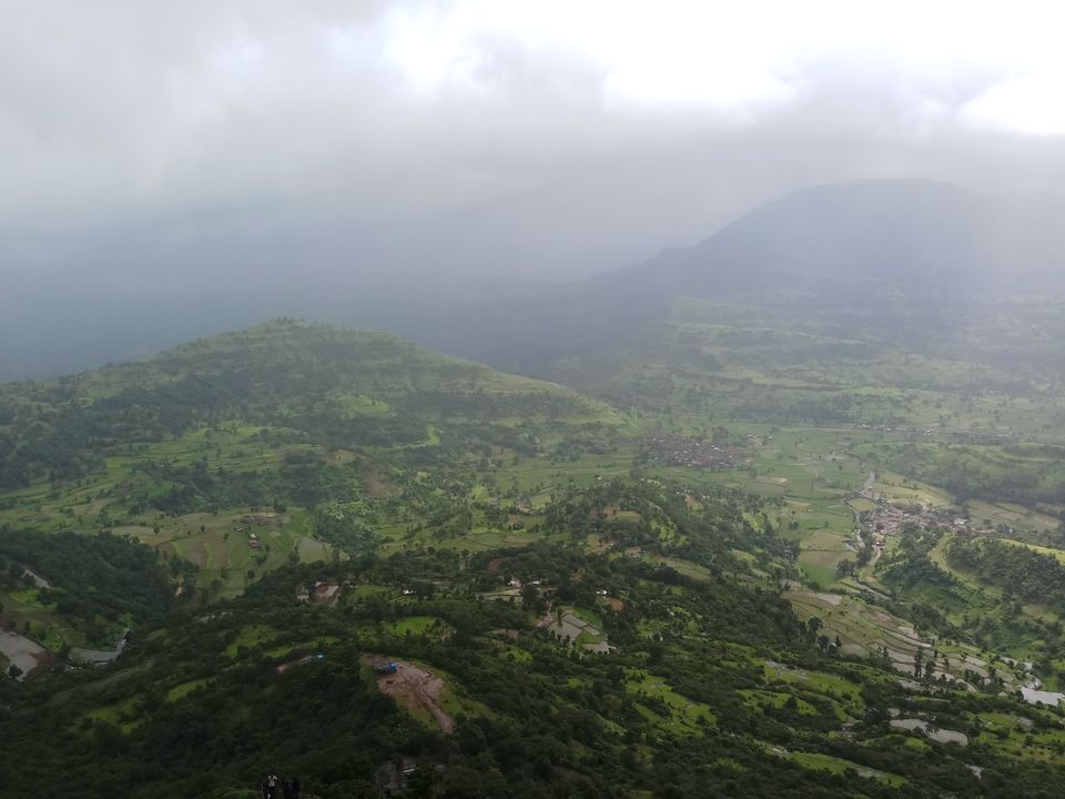 Photo of kalsubai Treking And Camping, Bari, Maharashtra, India by Juhi Issar
