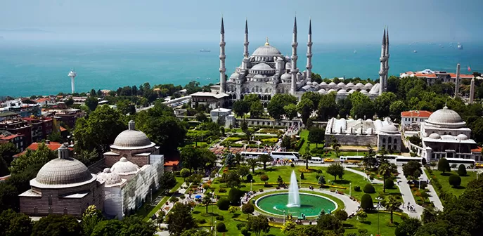 Photo of İstanbul, Turkey by Charlie B Tallent