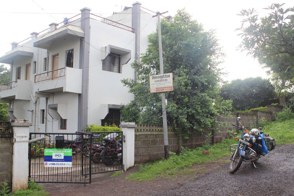 Photo of Story Along NH - 48 by Arjun