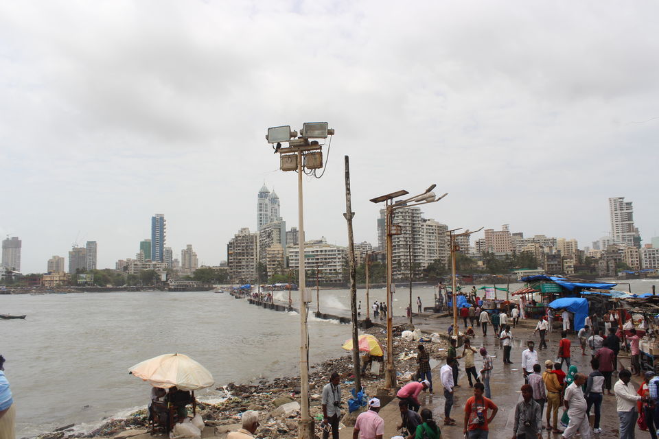 Photo of Haji Ali, Mumbai, Maharashtra, India by Arjun