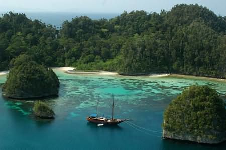 Photo of Kofiau, West Papua, Indonesia by Discover Indonesia