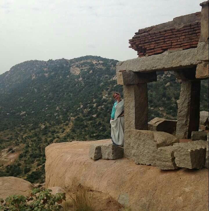 Photo of Meet the girl who sold her house and is exploring her spiritual self in India 1/4 by Deepti Khera