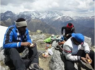 Photo of Chandrashila, Tungnath, Uttarakhand, India by Srijita Kundu