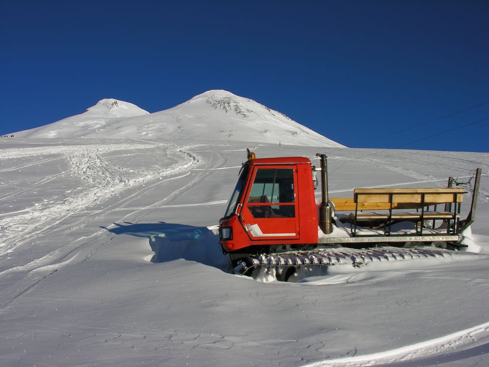 Photo of Mt. Elbrus Challenge (5642 m/18510 ft) 6/8 by Prateek Gupta