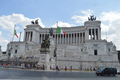 Photo of While In Rome - Italy's Hot Blooded Capital! by Hardik Khandelwal