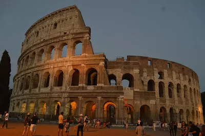 Photo of Colosseum, Piazza del Colosseo, Rome, Metropolitan City of Rome, Italy by Hardik Khandelwal