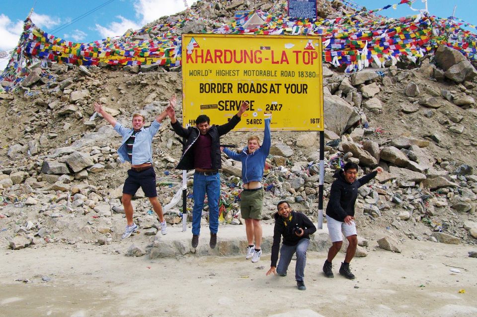 Photo of #TripotoClicksHimalayas - The Pass of Lower Castle, Khardung la Pass! 2/6 by Hardik Khandelwal