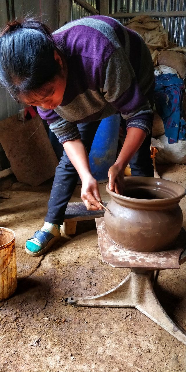 Photo of Learning The Art Of Black Stone Pottery In Ukhrul | mistress of spice and everything nice by Preeya Darshini