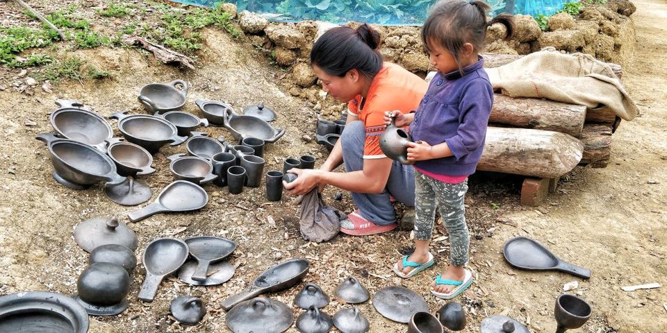 Photo of Learning The Art Of Black Stone Pottery In Ukhrul | mistress of spice and everything nice by Preeya Darshini