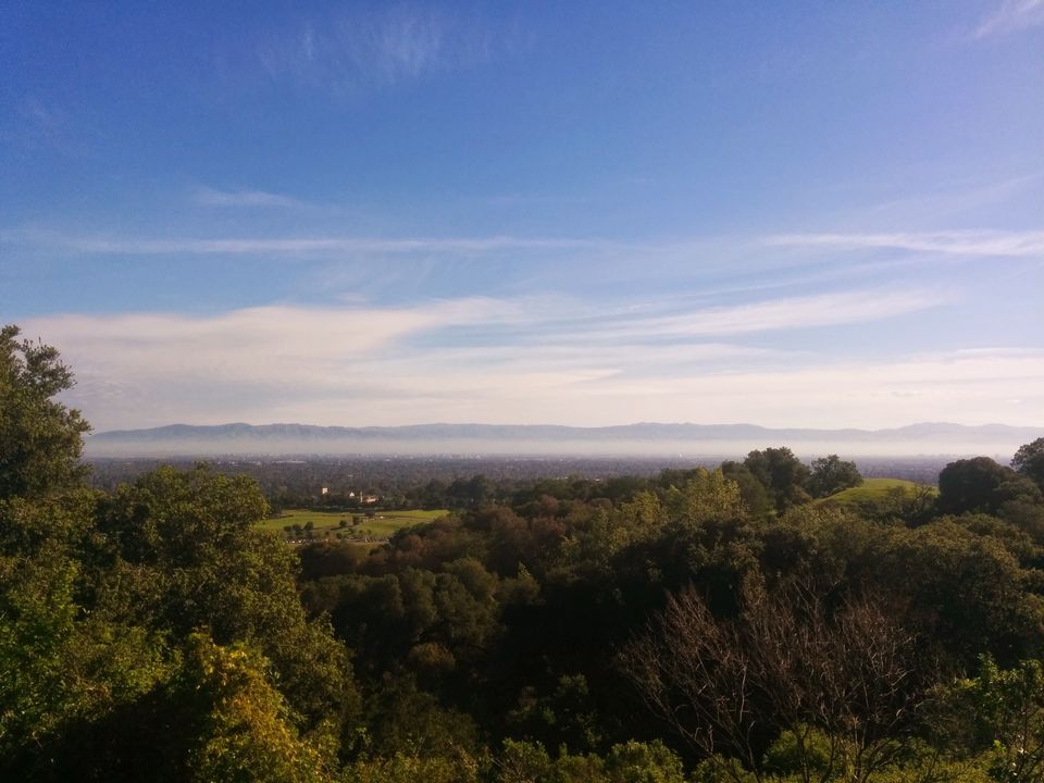 Photo of Hiking up black mountain (Bay Area) 4/7 by Akshat Harbola