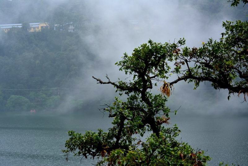 Photo of Bhimtal, Uttarakhand, India by Bima Choudhury