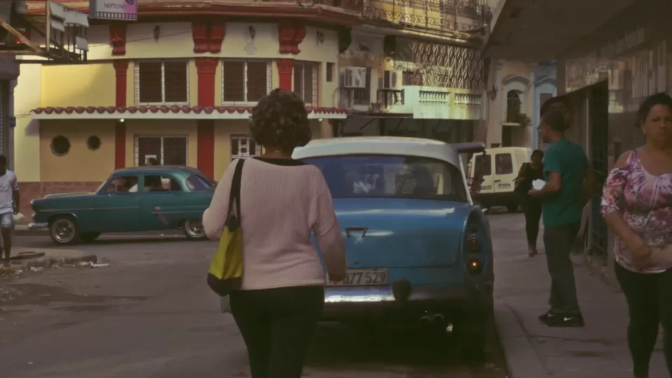 Photo of Travel Video Montage of South Korea, Canada, USA, Cuba and Mexico by Hwi Gun Kim