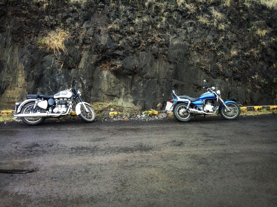 Photo of Sinhagad Fort, Thoptewadi, Maharashtra, India by Ajay Shukla