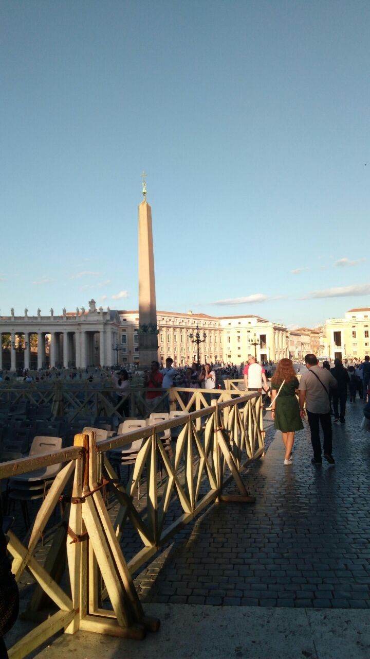 Photo of Rome, Metropolitan City of Rome, Italy by Nikita Sood