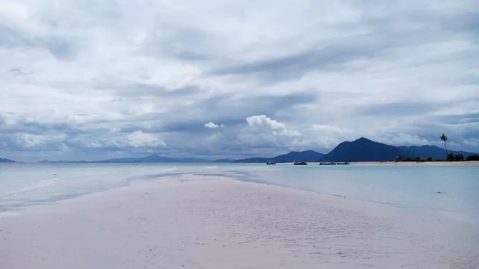 Photo of Semporna Sabah Malaysia by Keshav Lakshman