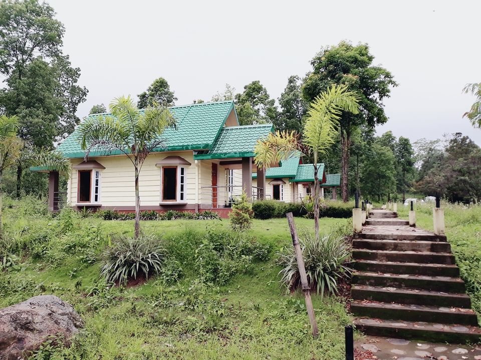 Photo of Murti Tourist Lodge - Bengal Tourism - Murti, Murti, West Bengal, India by Tanushree Roy