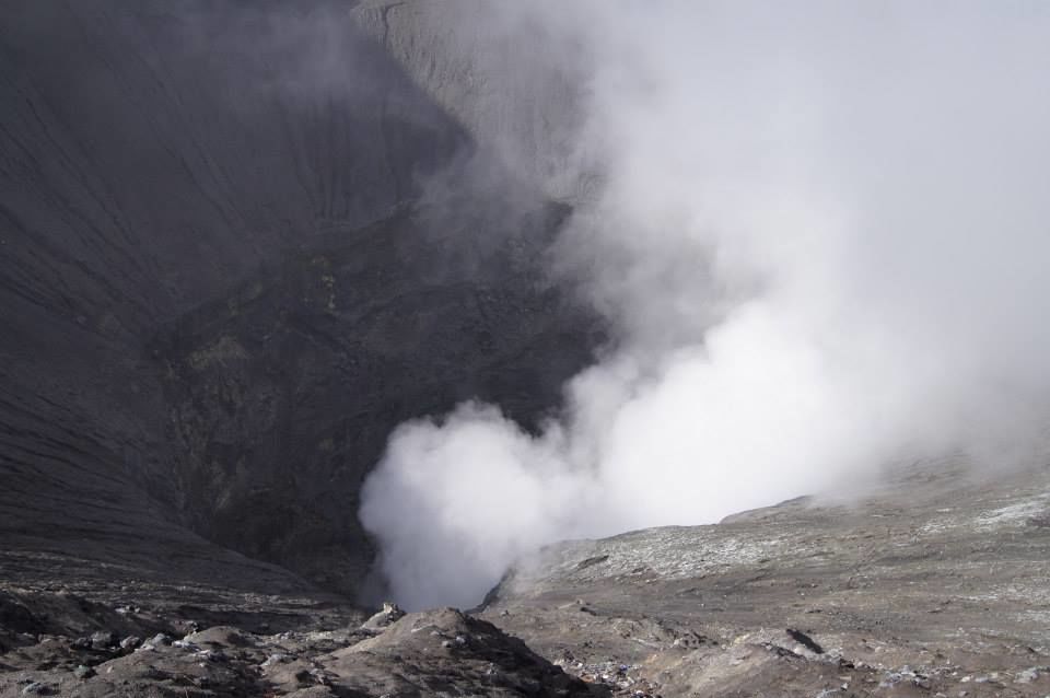 Photo of Hiking the active volcano, Mt. Bromos 2/9 by PG