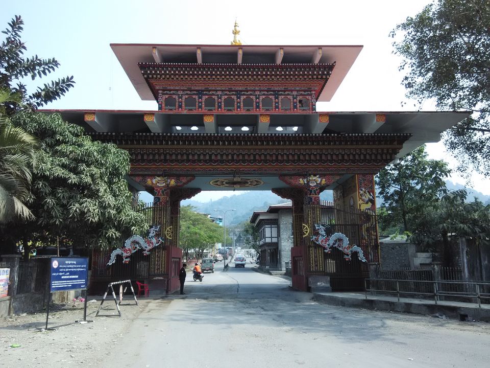 Photo of Crossing Border - Bhutan 4/132 by Anoop Menon