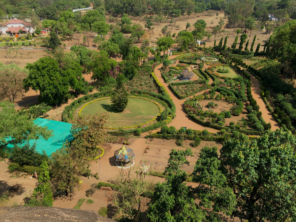 Photo of Pachmarhi - Hill Station with highest point of Madhya Pradesh. by KARAN GOYAL