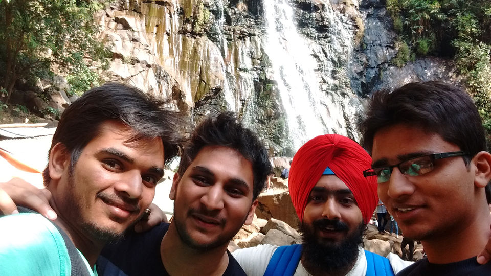 Photo of Pachmarhi - Hill Station with highest point of Madhya Pradesh. by KARAN GOYAL