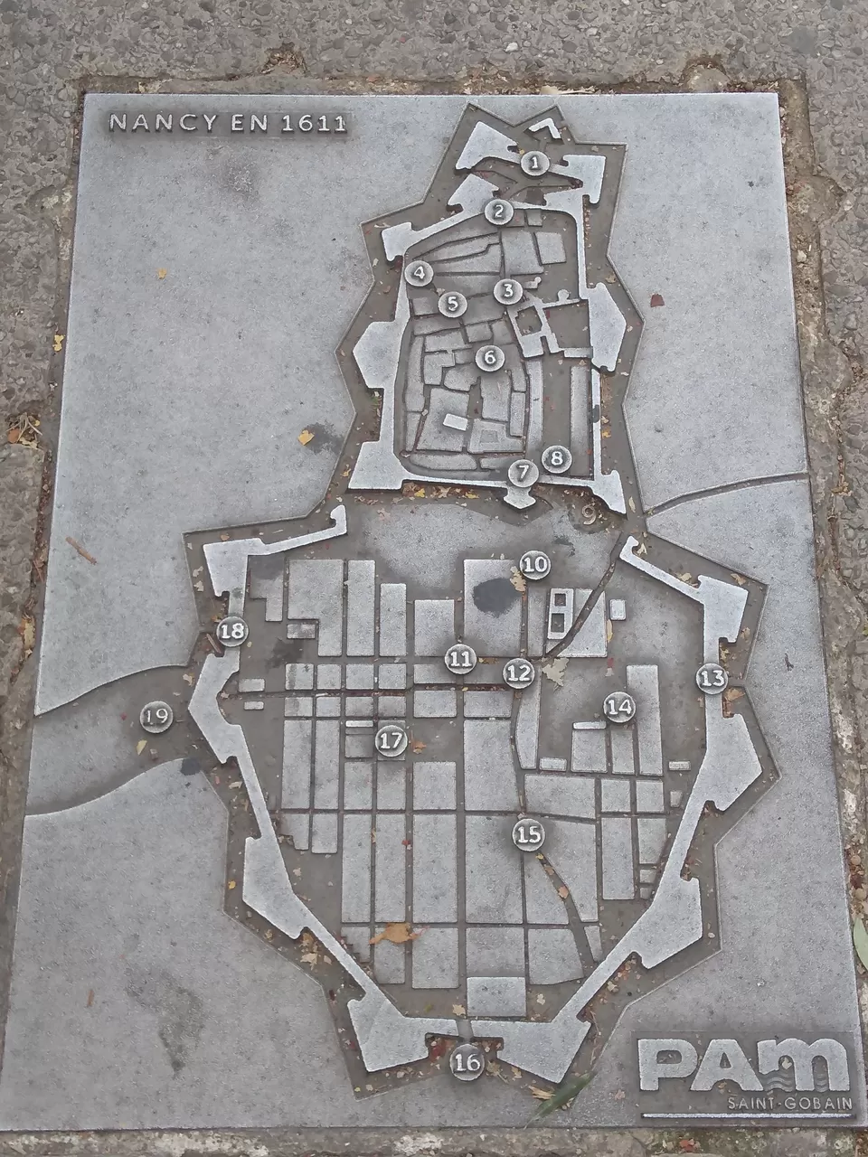 Photo of En vieille ville, Nancy, France by Ruchira Karkhanis