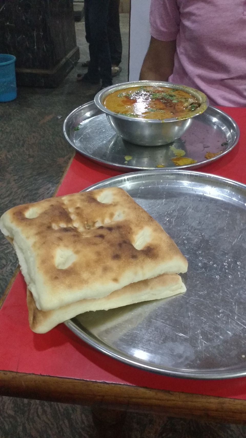 Photo of Shah Ghouse Cafe & Restaurant, Kakatiya Nagar, Toli Chowki, Hyderabad, Telangana, India by Richa Monga