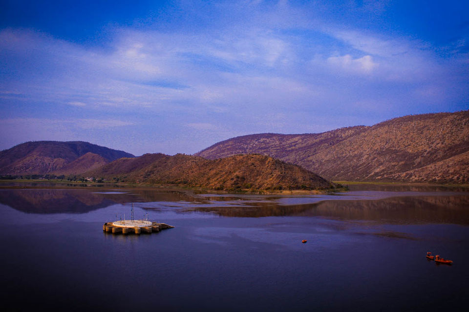 Photo of Gloaming Sunset Serene at Siliserh by Anisha Jain