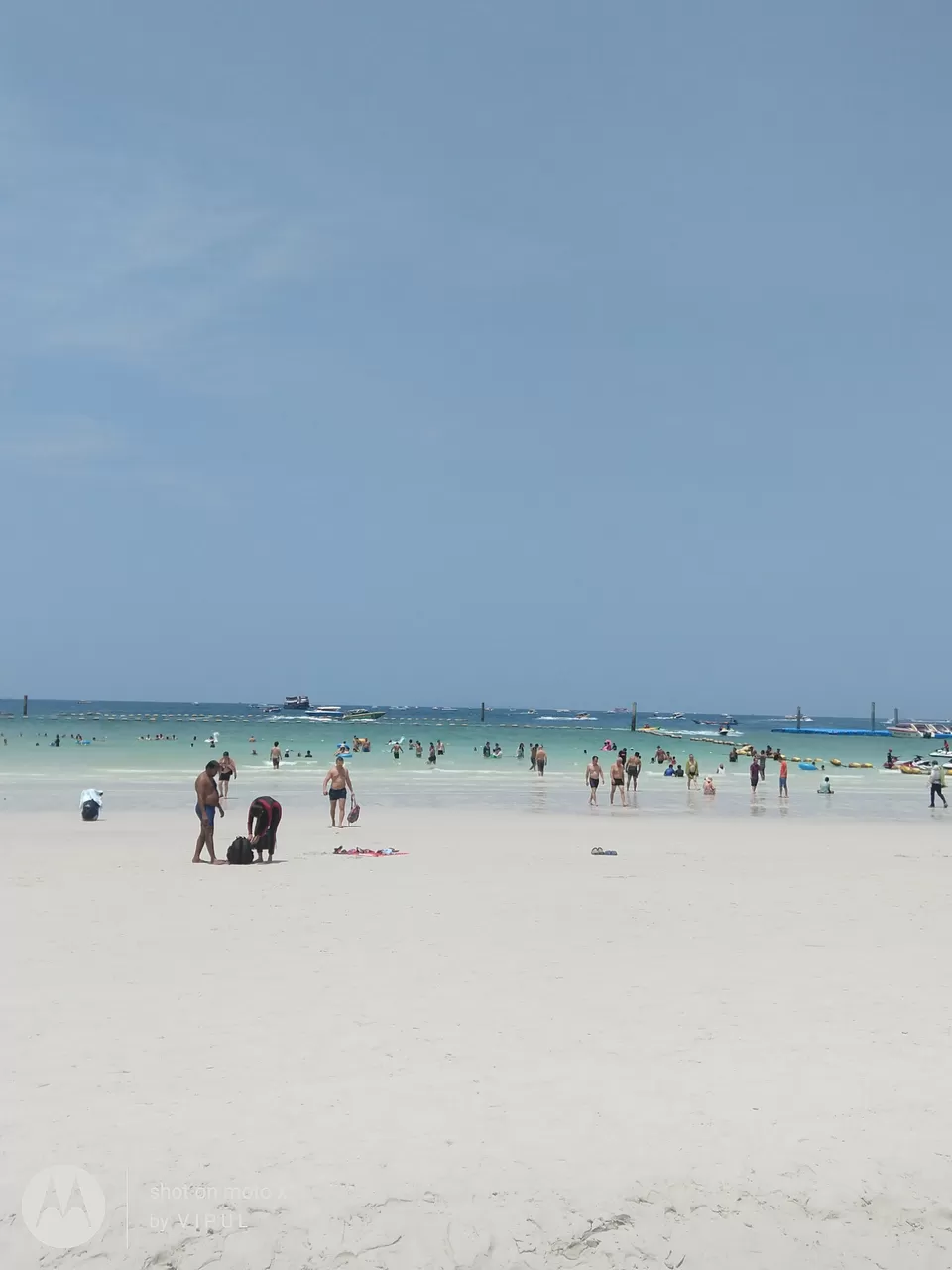 Photo of Pattaya Coral Island, Pattaya City, Bang Lamung District, Chon Buri, Thailand by Vipul Vichare