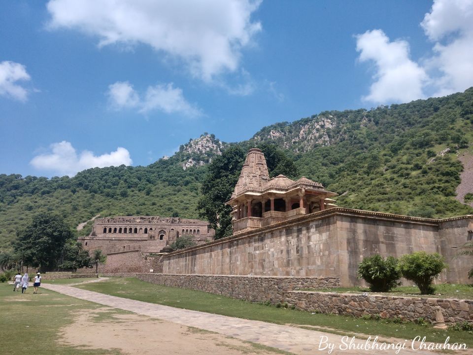 Photo of Bhangarh Fort, Rajasthan 8/25 by Shubh