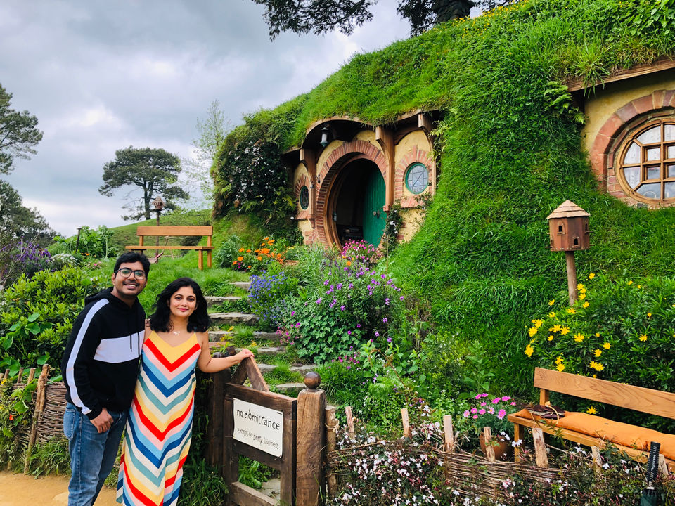 Photo of Hobbiton Movie Set, Matamata, New Zealand by Marigold Odyssey