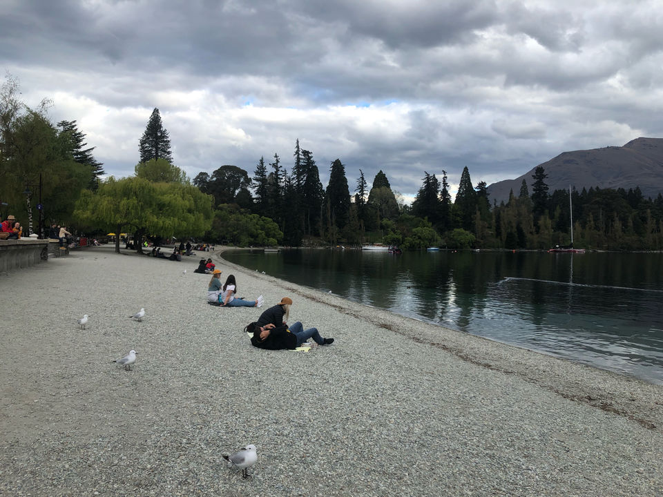 Photo of Queenstown, New Zealand by Marigold Odyssey