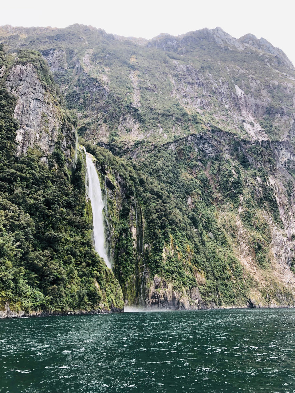 Photo of Milford Sound, New Zealand by Marigold Odyssey