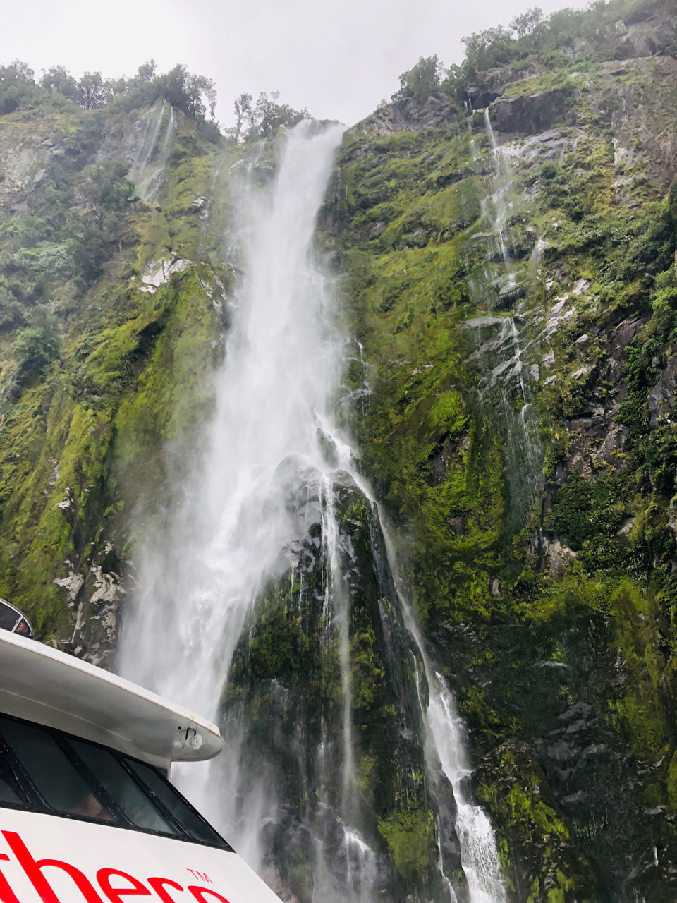 Photo of Milford Sound, New Zealand by Marigold Odyssey