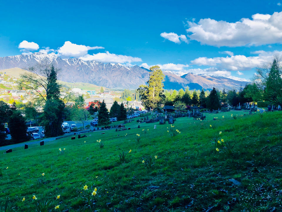 Photo of Ben Lomond Track, Queenstown, New Zealand by Marigold Odyssey