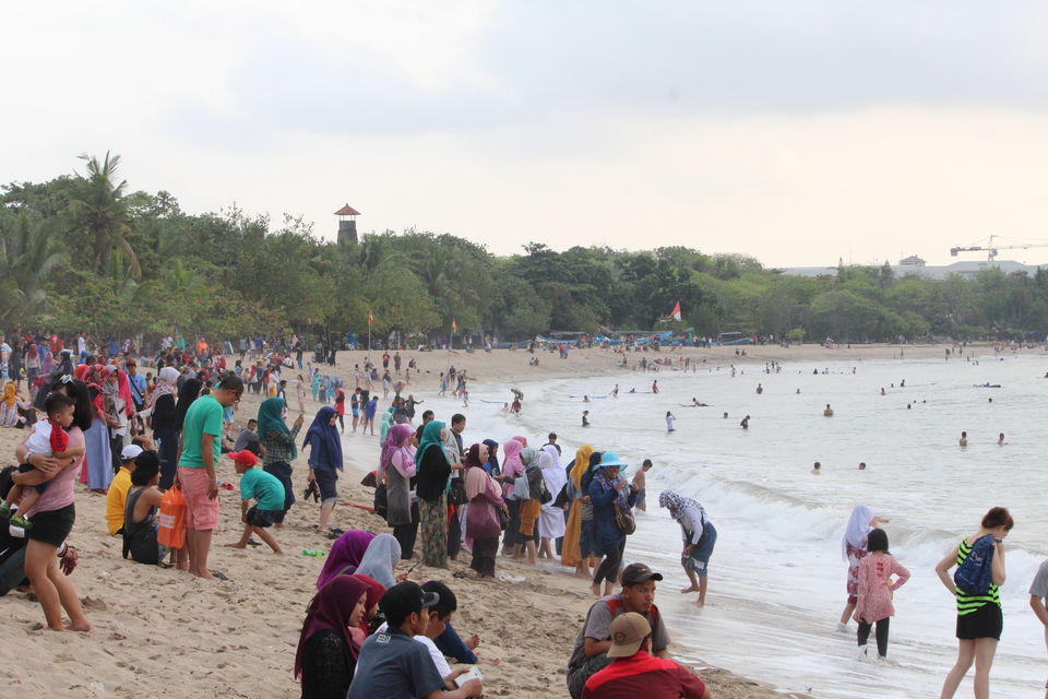 Photo of Beach+Bali+Beer 9/20 by Umang Jain