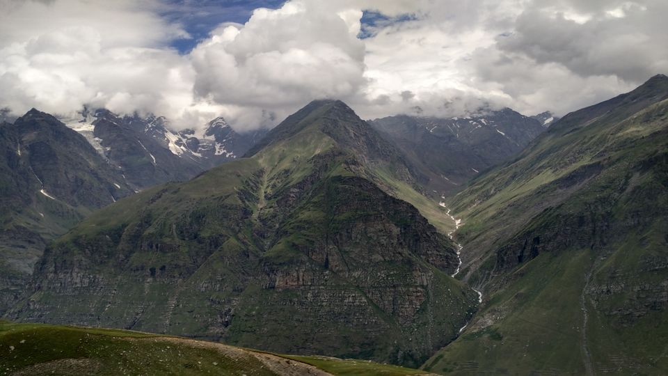 Photo of Best Place To Stay In Manali by Tomas Borgohain