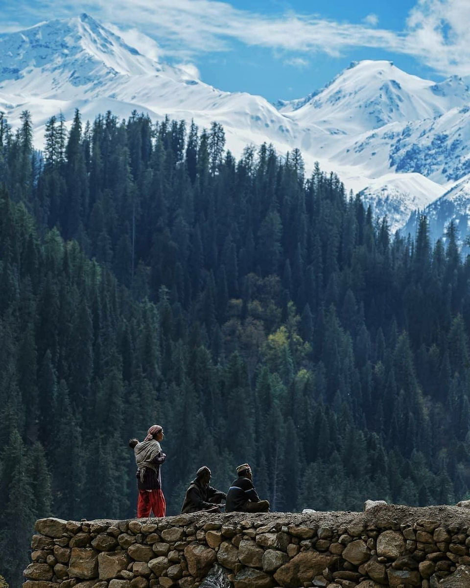 Photo of Kheer Ganga Trek, Khir Ganga, Himachal Pradesh, India by A Mad Traveller.