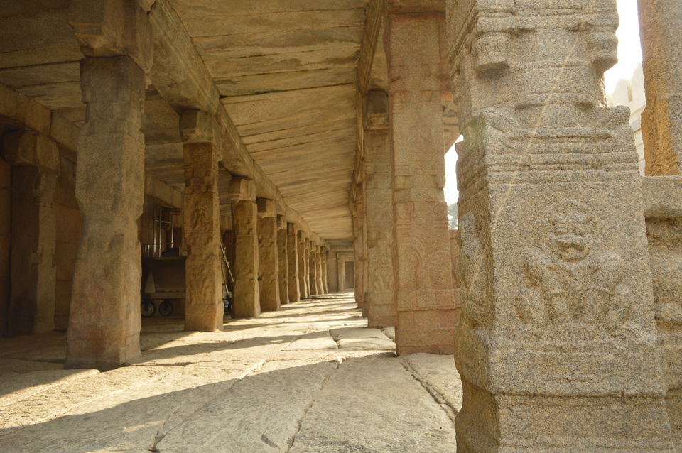 Photo of 2 hours away from Bangalore, lies 500 year old Vijayanagara architectural style #offbeatgetaway by Varsha Singh