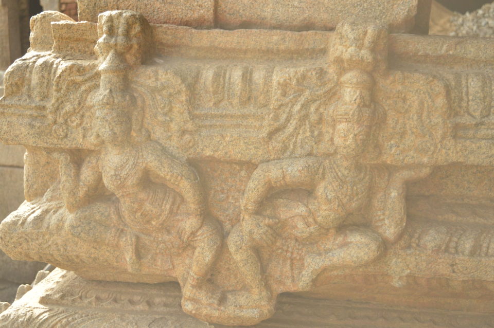 Photo of 2 hours away from Bangalore, lies 500 year old Vijayanagara architectural style #offbeatgetaway by Varsha Singh