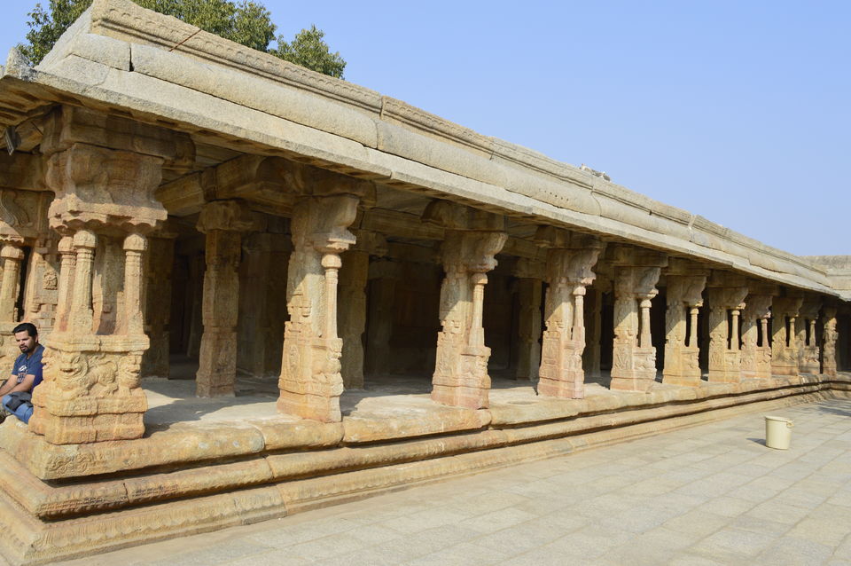 Photo of 2 hours away from Bangalore, lies 500 year old Vijayanagara architectural style #offbeatgetaway by Varsha Singh