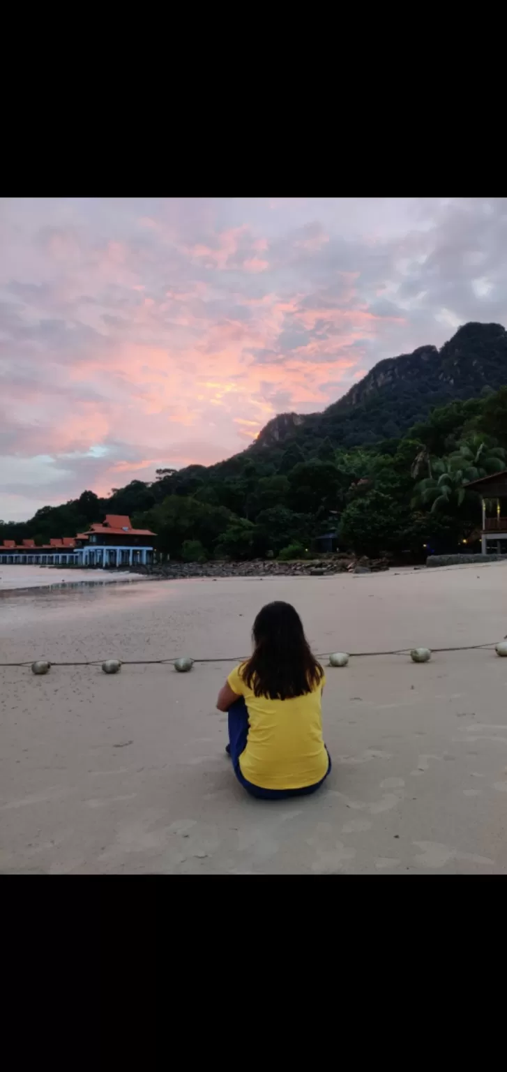 Photo of Two tiny Islands - Singapore Malaysia by Pooja Singh