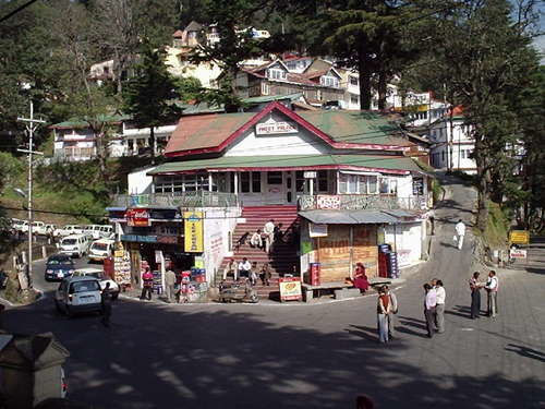 Photo of Dalhousie, Himachal Pradesh, India by Akshay Bharti
