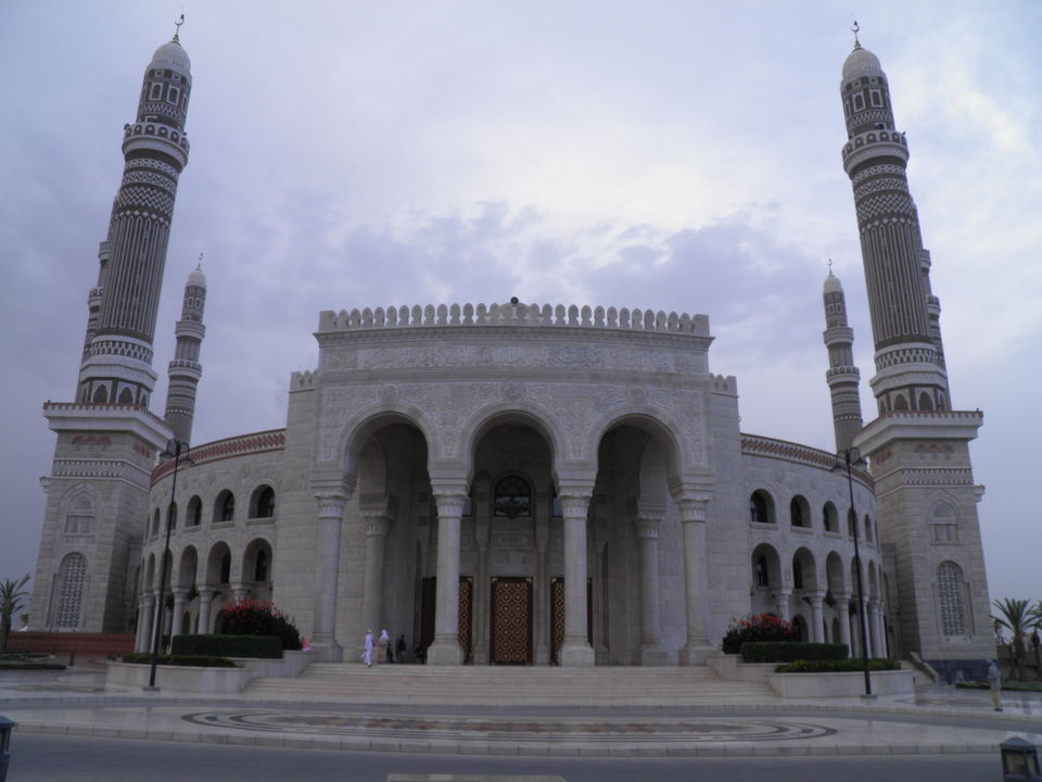 Photo of Saleh Mosque, 70 Meters Rd, Sana'a, Amanat Al Asimah, Yemen by Tasneem Merchant
