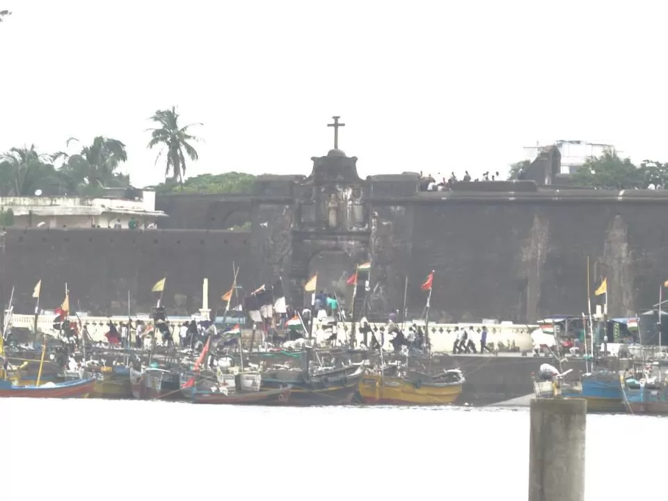 Photo of Fort Area, Moti Daman, Daman, Daman and Diu, India by Anuradha Saha