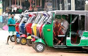Photo of Conquer Colombo in a Tuk Tuk by GiN