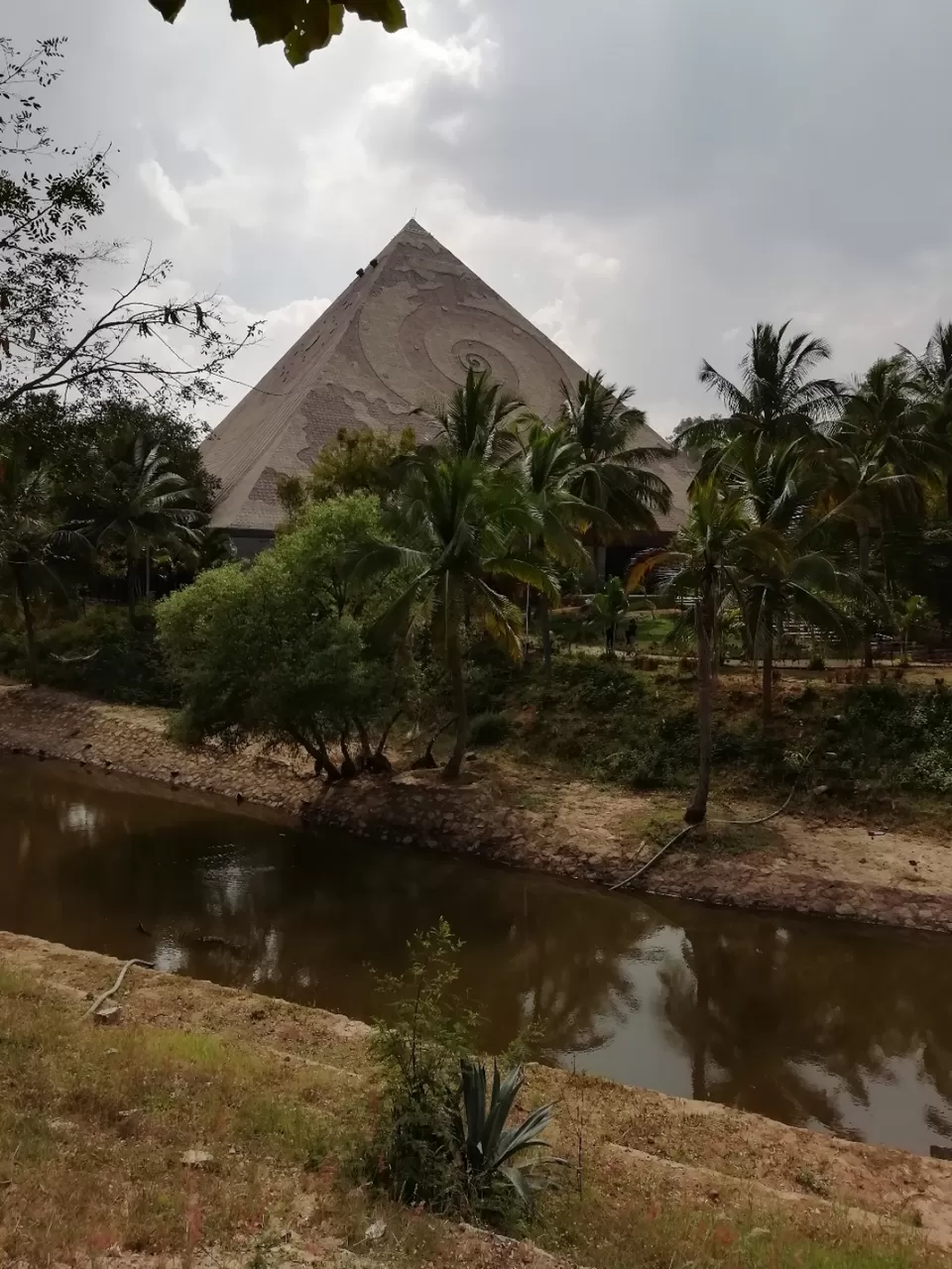 Photo of Pyramid Valley International, Harohalli Hobli, Karnataka, India by Jaya Prathap