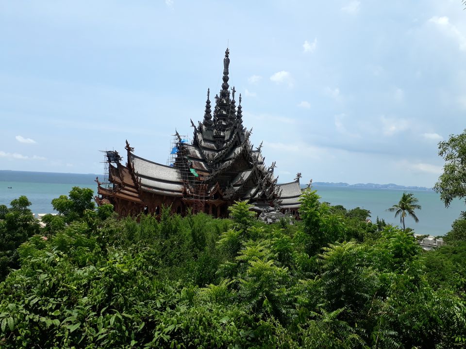 Photo of Sanctuary of Truth, Na Kluea 12 Alley, ตำบล นาเกลือ Bang Lamung District, Chon Buri, Thailand by Shameek Mukhopadhyay