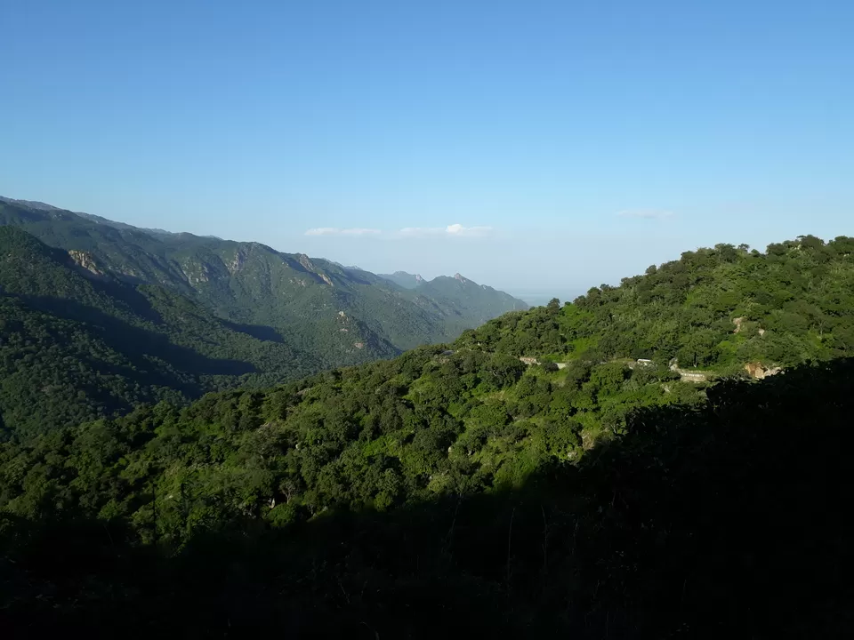 Photo of Mount Abu- Rajasthan by Shameek Mukhopadhyay