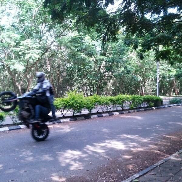 Photo of Exploring south India on 2 wheels! 14/94 by Alisha Nanda