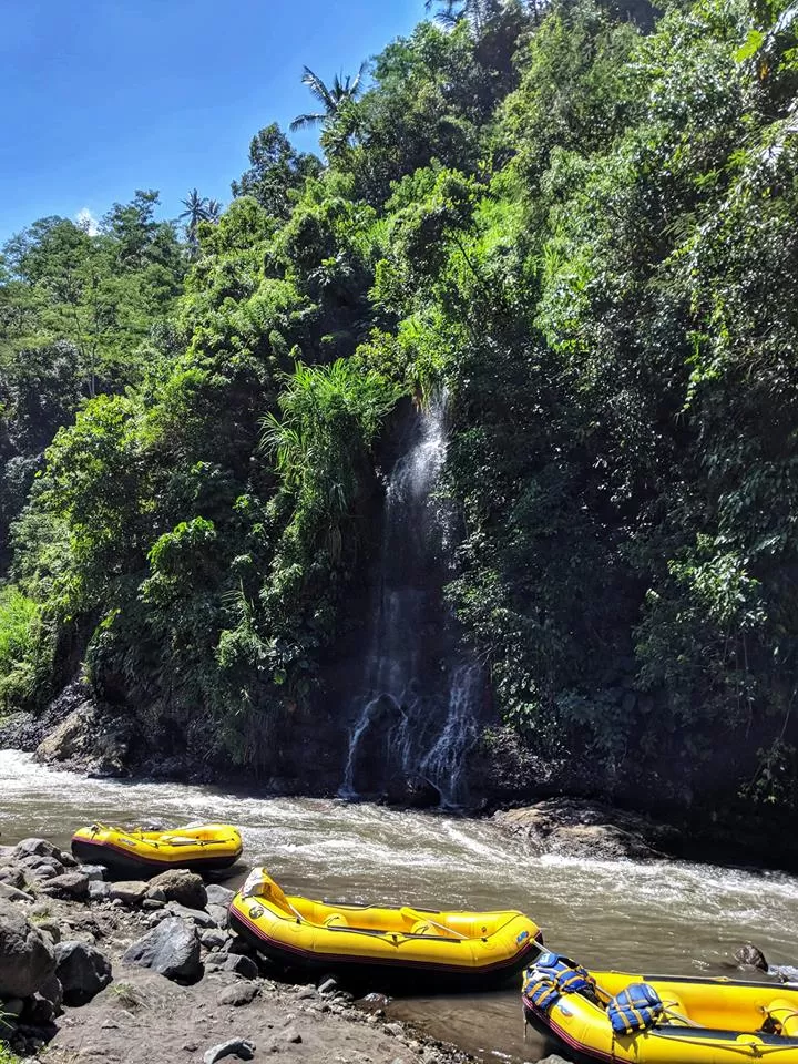 Photo of Ubud, Gianyar, Bali, Indonesia by Vignesh Venkat